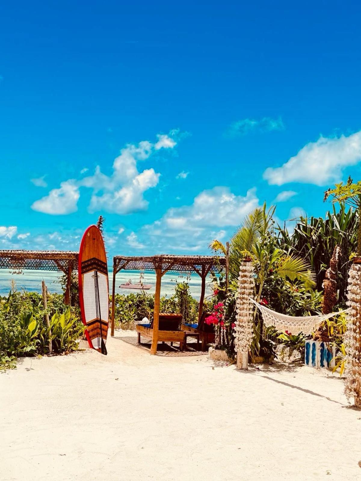 Boheme Zanzibar Bed & Breakfast จัมเบียนี ภายนอก รูปภาพ