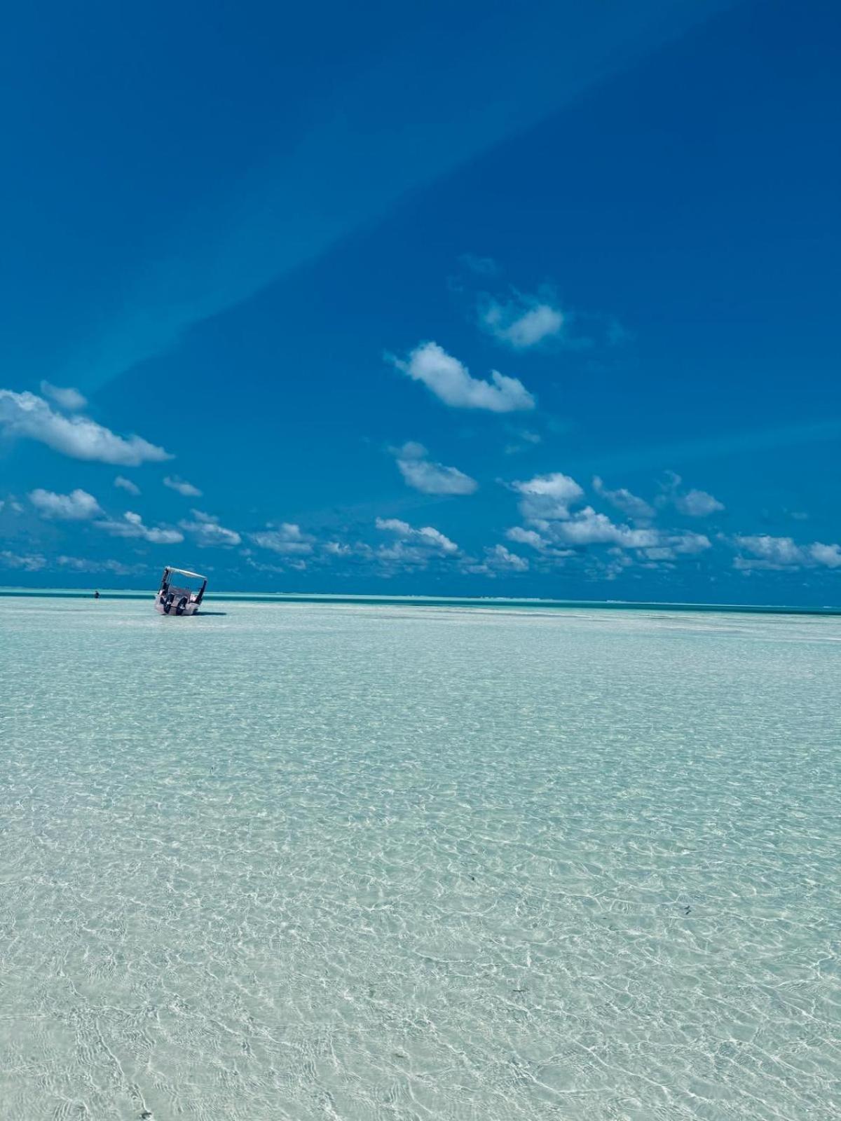 Boheme Zanzibar Bed & Breakfast จัมเบียนี ภายนอก รูปภาพ